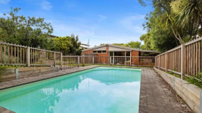 Sea Breeze Pool Oasis